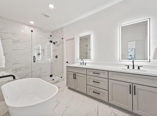 241 Rebecca St #A, Houston, TX 77022