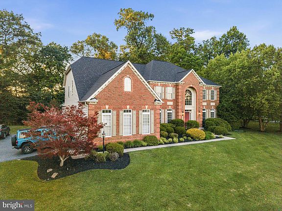 3rd image of 4512 Sun Berry Dr
