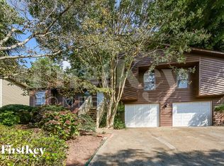 3885 Creek Water Ct, Lawrenceville, GA 30044
