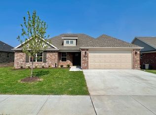 914 Arden, Springdale, AR 72762