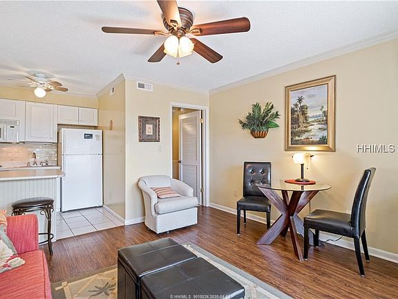 4th image of 4 N Forest Beach Dr APT 123