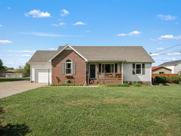 206 Fall Creek Dr, Murfreesboro, TN 37129