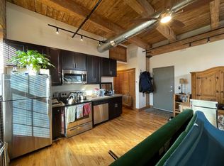 355 N Laflin St SUITE 206, Chicago, IL 60607