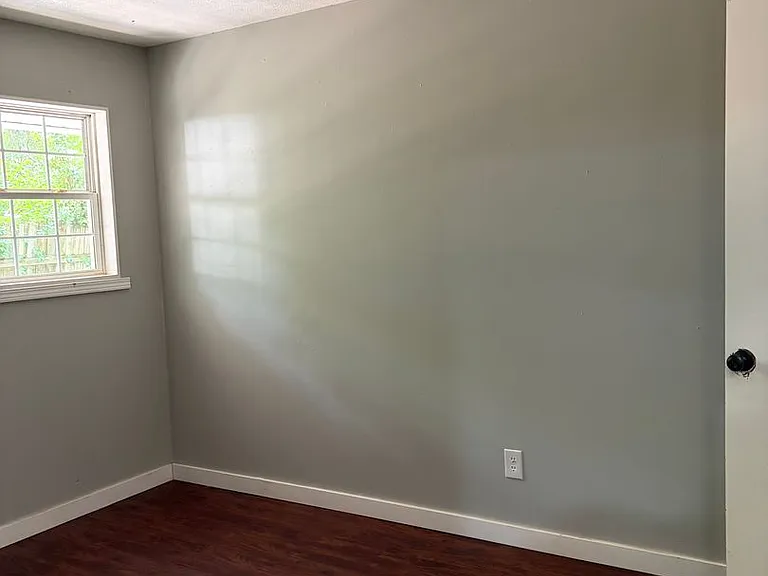 829 S Douglas Ave — Photo 14