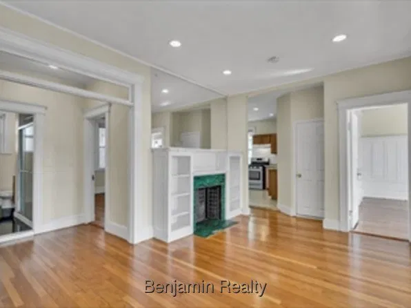 41 Orkney Rd, Brighton, MA 02135