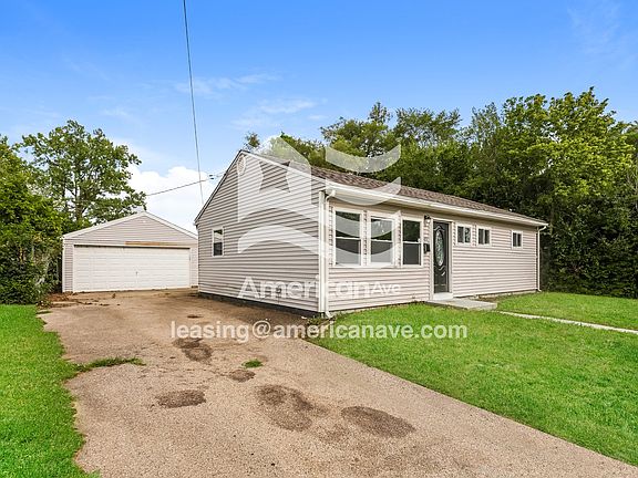 1525419_002_front_view_13901642.jpg