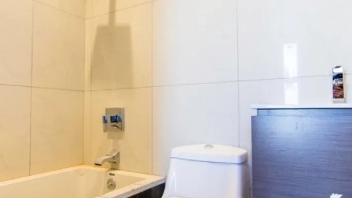 Rented by Nooklyn NYC LLC | media 58