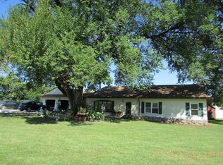 1551 Canal Rd, Hartford, IL 62048