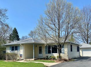 3727 Oriole Ln, Rolling Meadows, IL 60008