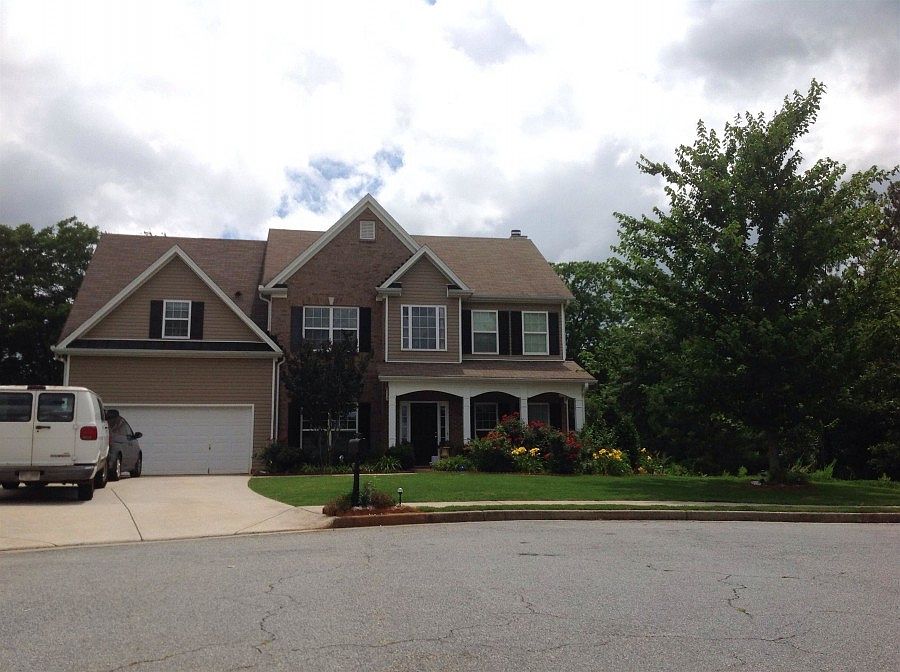1st image of 555 Stoneland Ct