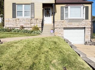 2056 Arlington Ave, Washington, PA 15301