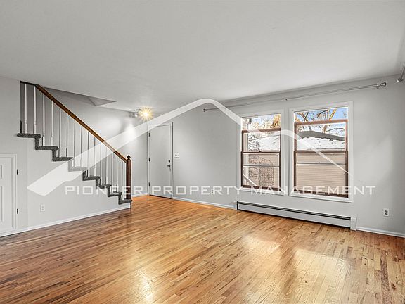 5th image of 1523 N Nevada Ave #3