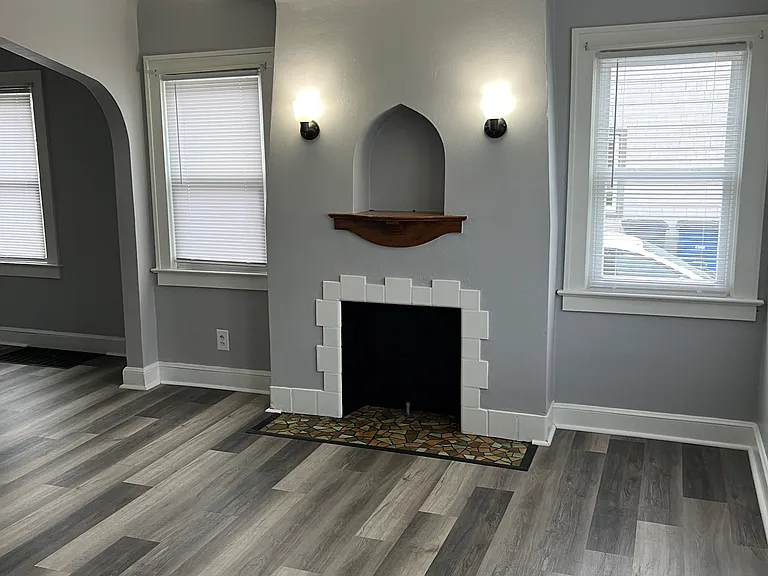 1919 Kensington Rd #1 — Photo 4