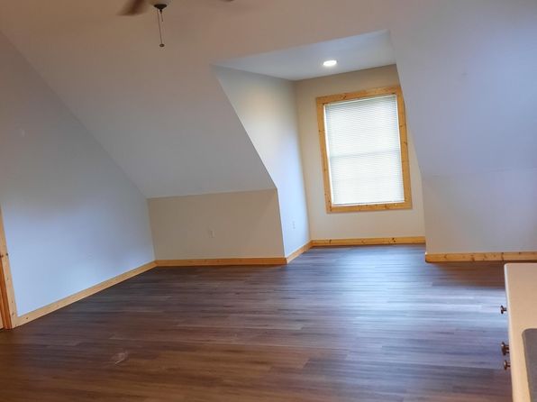 8325 Carolina Blvd #2