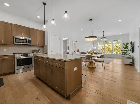 828 Bobcat Ave #203, Columbus, OH 43212