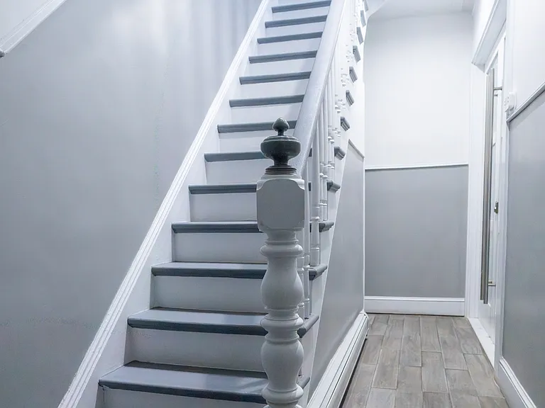 234 Danforth Ave #2 — Photo 15