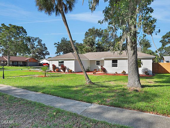 4th image of 974 Bramble Bush Cir E