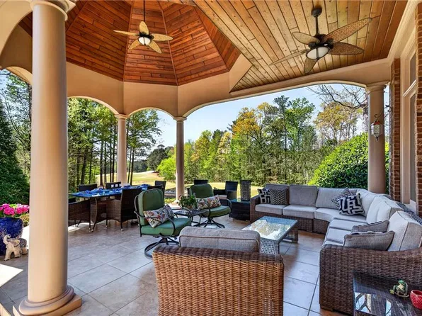 17 Carl Sanders Dr, Acworth, GA 30101