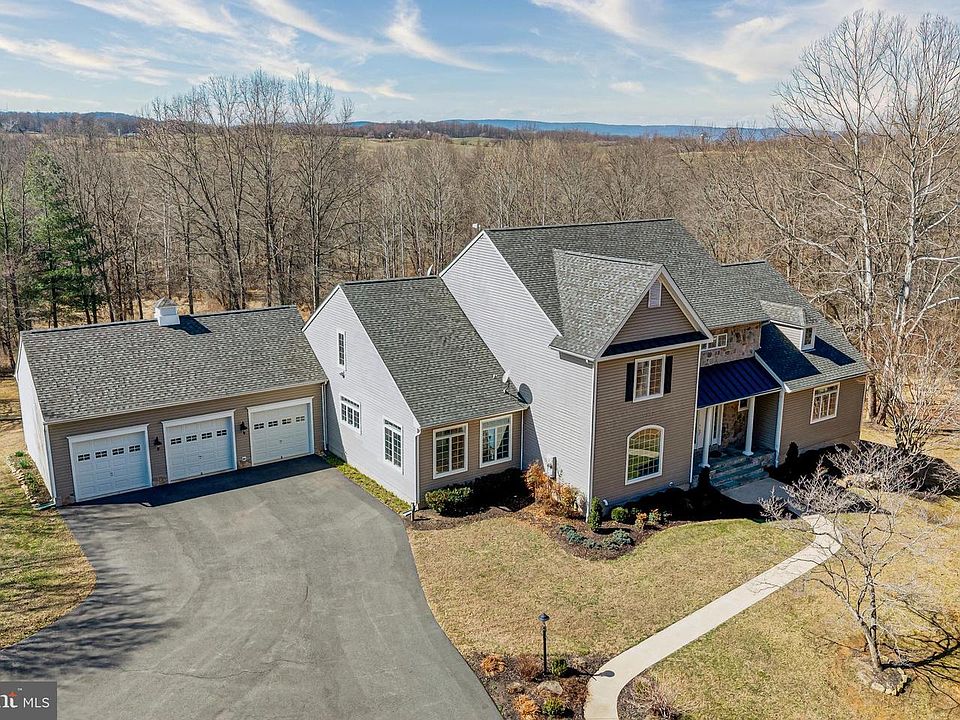 1st image of 8986 Woodward Rd