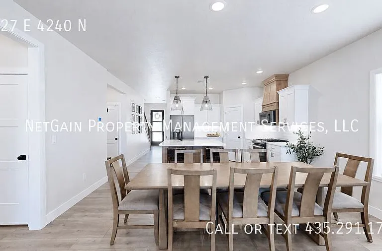 1127 E 4240 N — Photo 35
