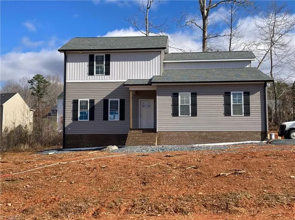 1623 Johnnys Way Rd, Asheboro, NC 27203