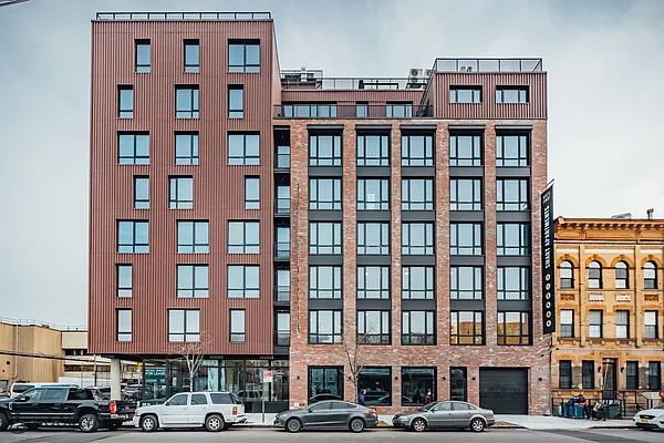 Rented by Nooklyn NYC LLC | media 99