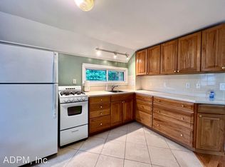 65R Church St, Merrimac, MA 01860