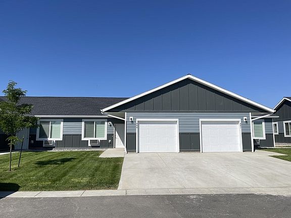 Attached garage included in rent at no additional charge