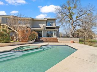207 Free Rein, Horseshoe Bay, TX 78657