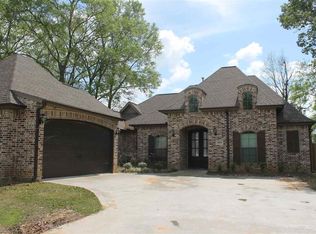 5055 Sassafras St, Beaumont, TX 77708