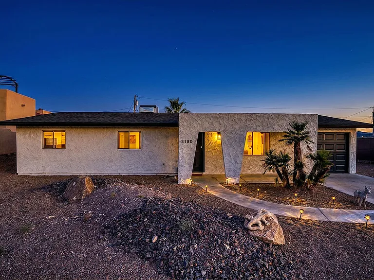 3180 Silver Arrow Dr — Photo 42