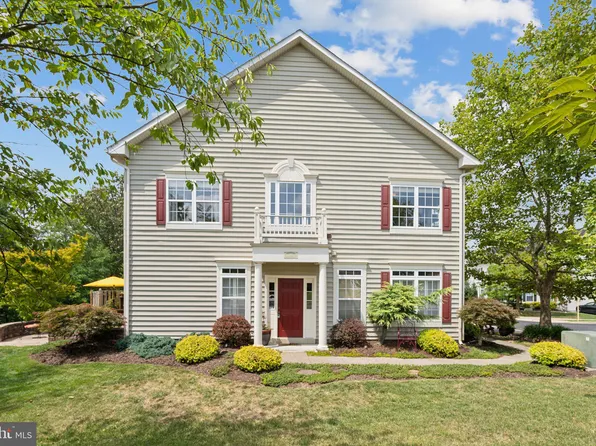101 Carnoustie Ln, Stephens City, VA 22655