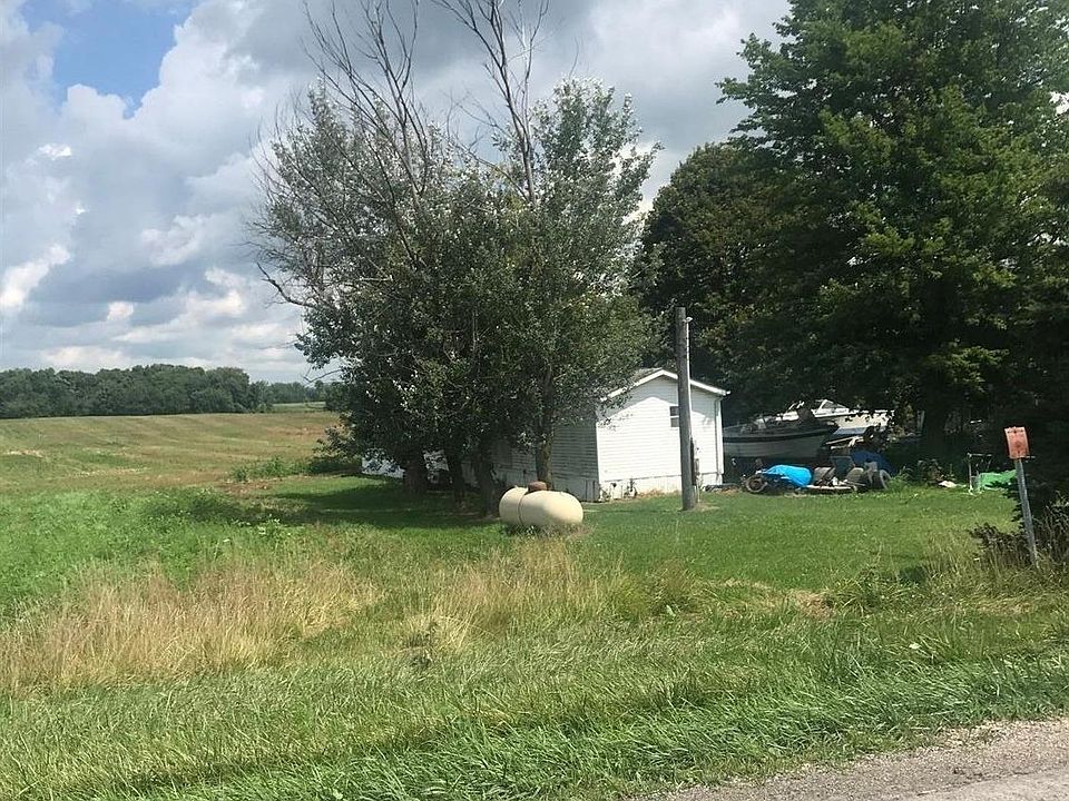 2nd image of 856 Baseline Rd