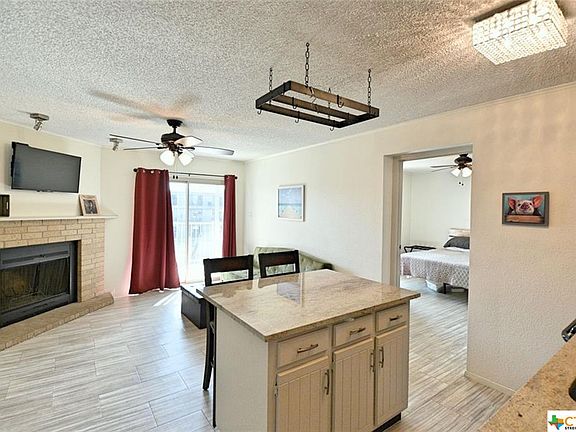 2nd image of 500 N Market St #218