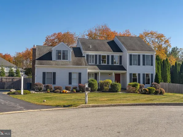 1103 Cotswold Ln, West Chester, PA 19380