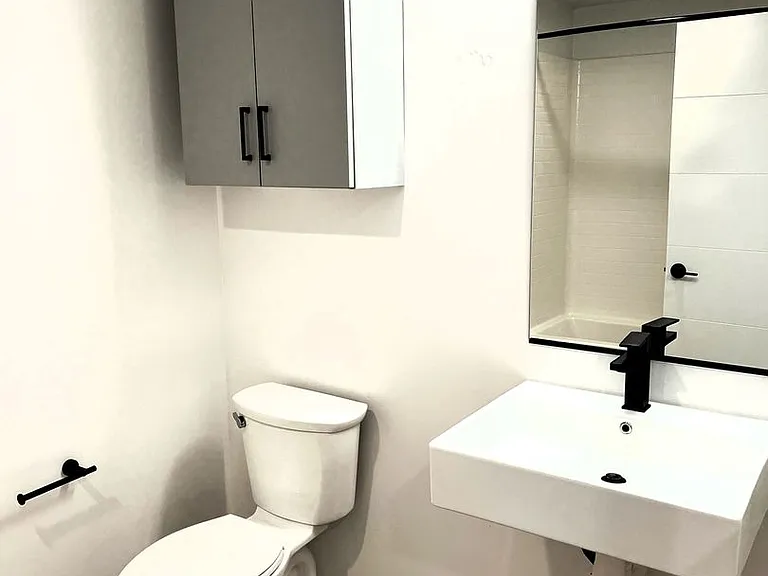 Secoya Apartments — Photo 29