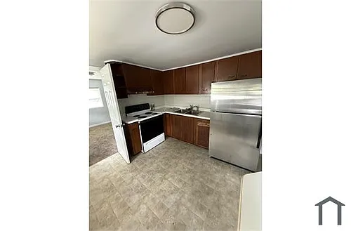 3201 Rufus St Photo 1