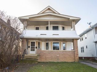 2022 Lewis Dr, Lakewood, OH