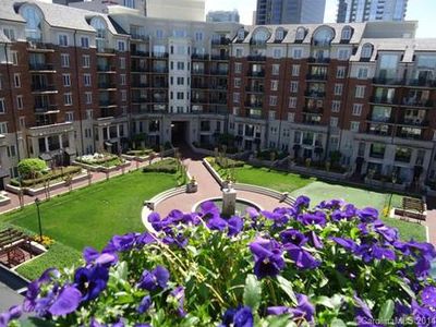 300 W 5th St APT 652, Charlotte, NC, 28202