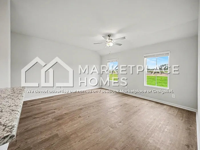 1728 Amber Ave SE — Photo 5
