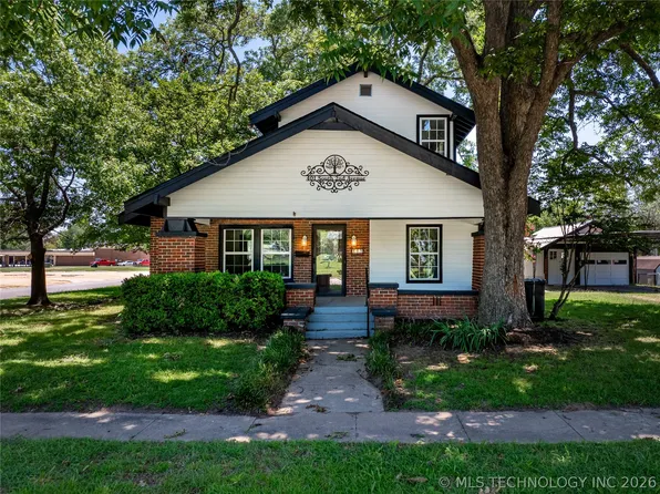401 S 2nd Ave, Madill, OK 73446