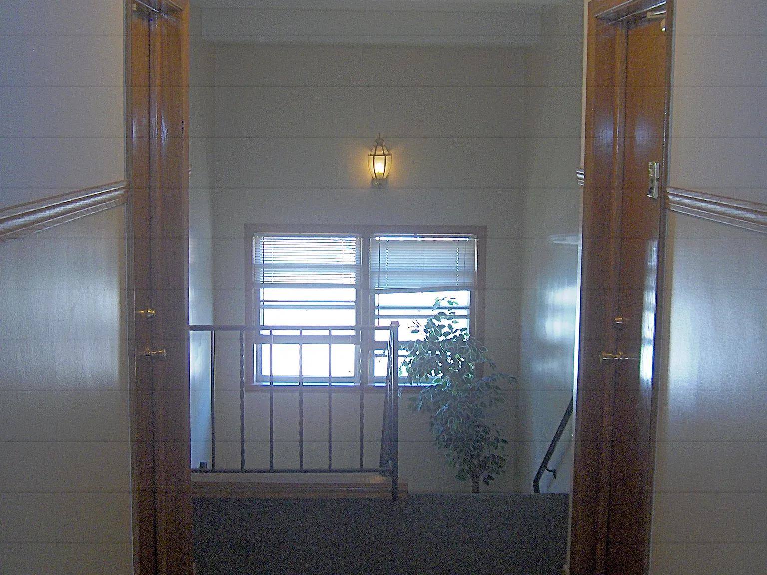 15 W Diamond Lake Rd — Photo 3