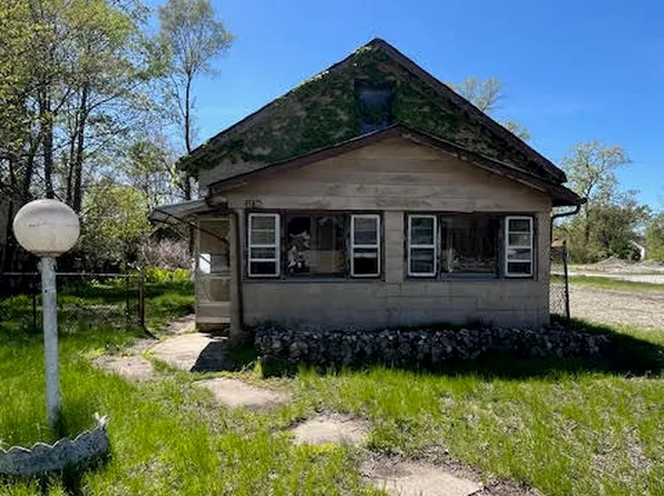 2710 Madison St, Gary, IN 46407