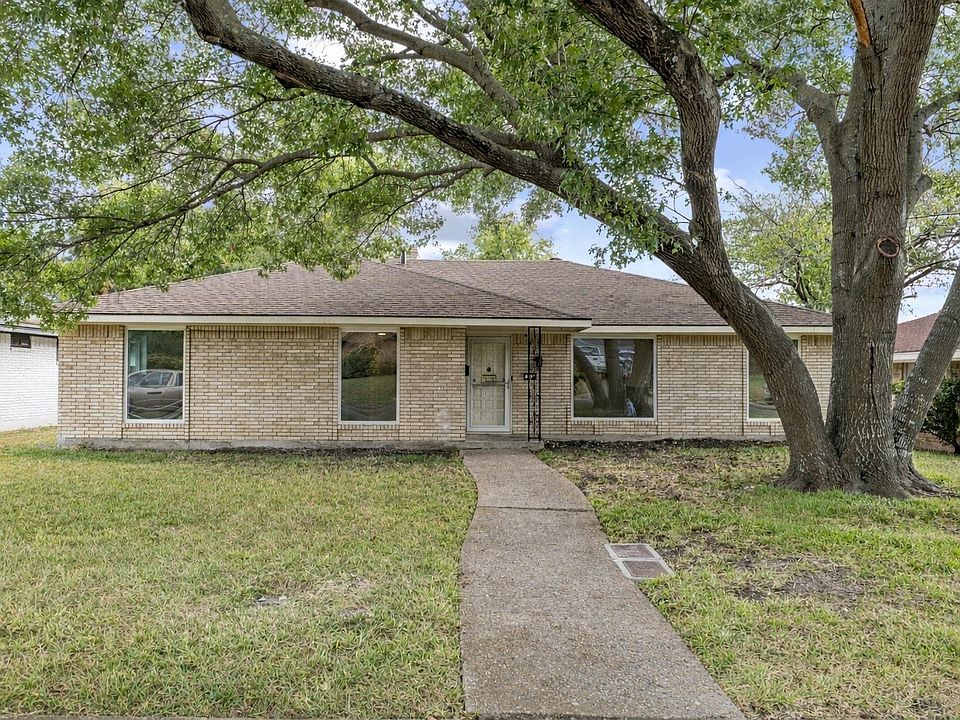 1st image of 518 Flamingo Way