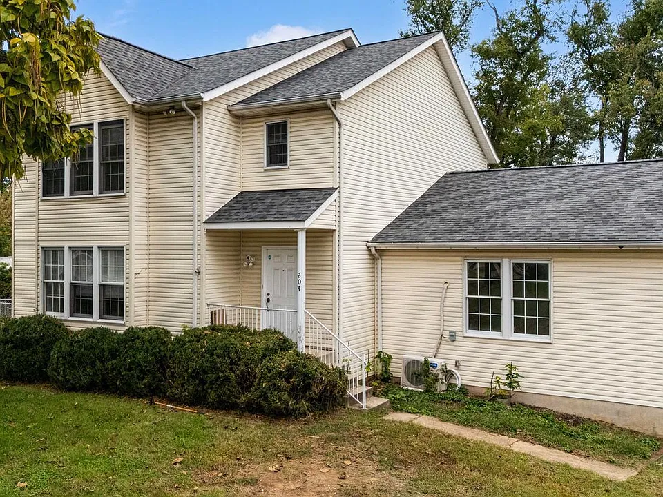 204 Nursery Rd