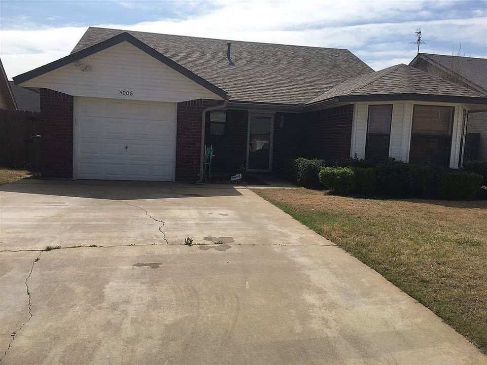 1st image of 4006 SW Sunflower Ln