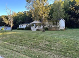9990 Rausin Rd, Philadelphia, TN 37846