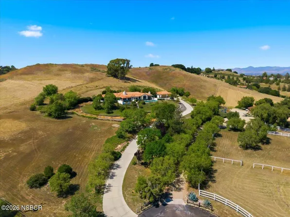 1611 Fredensborg Way, Solvang, CA 93463