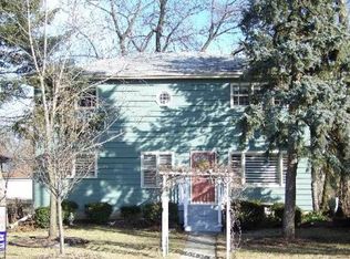 920 N Loomis St, Naperville, IL