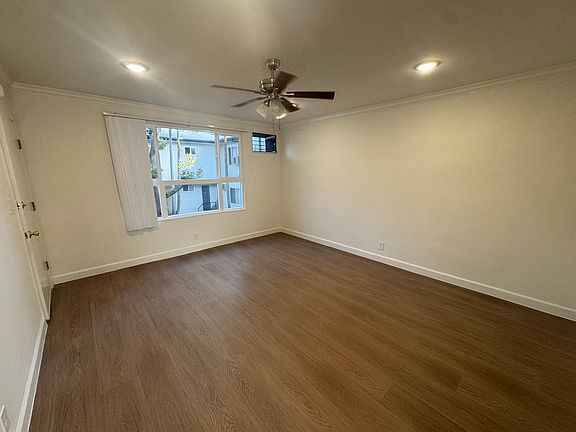4th image of 151 S Oxford Ave APT 16